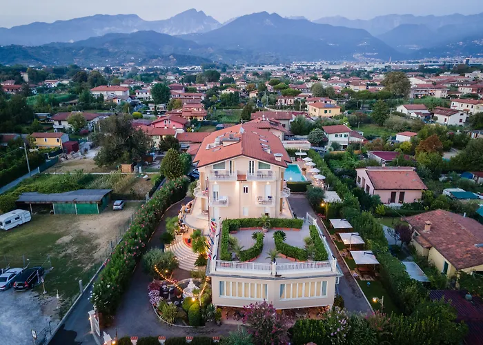  Villa Tiziana